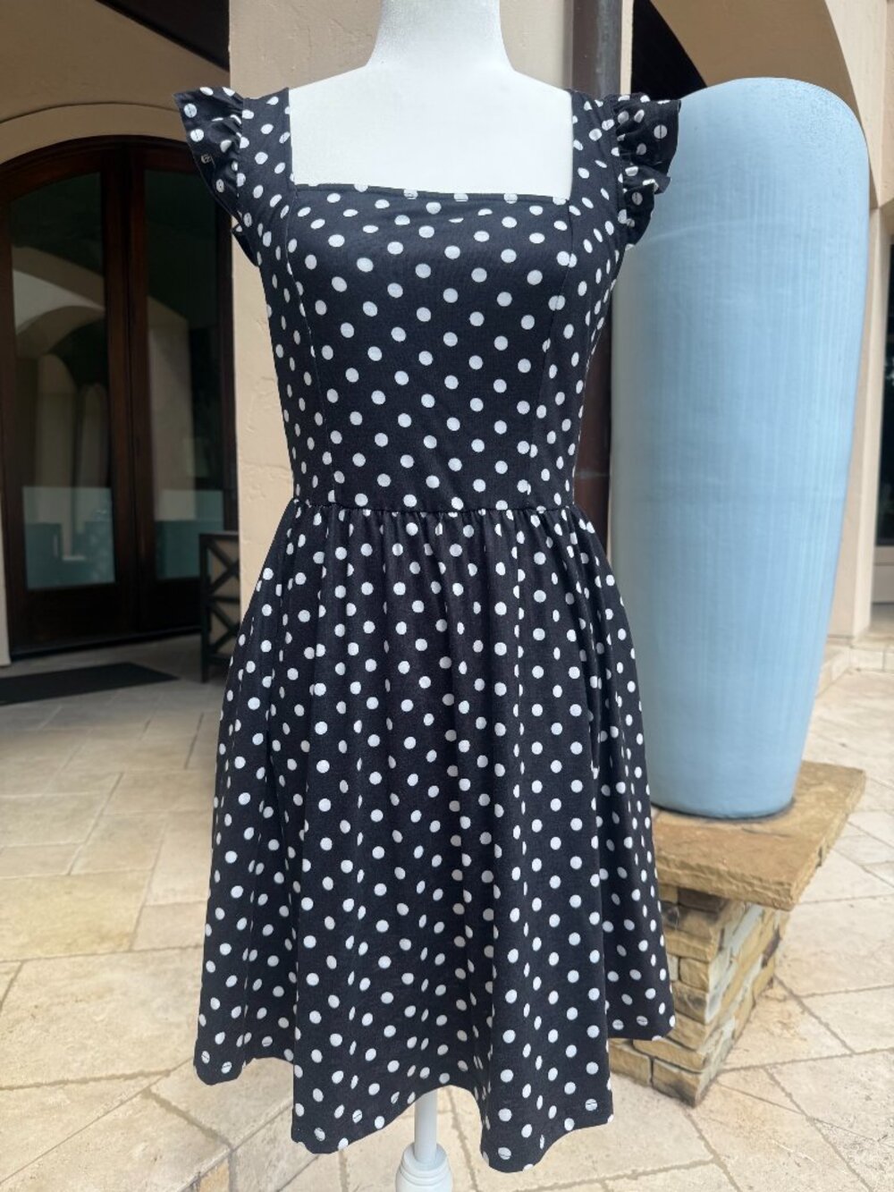 /women's Summer Casual Polka Dot Flowy Square Neck Sundressses with Pocket